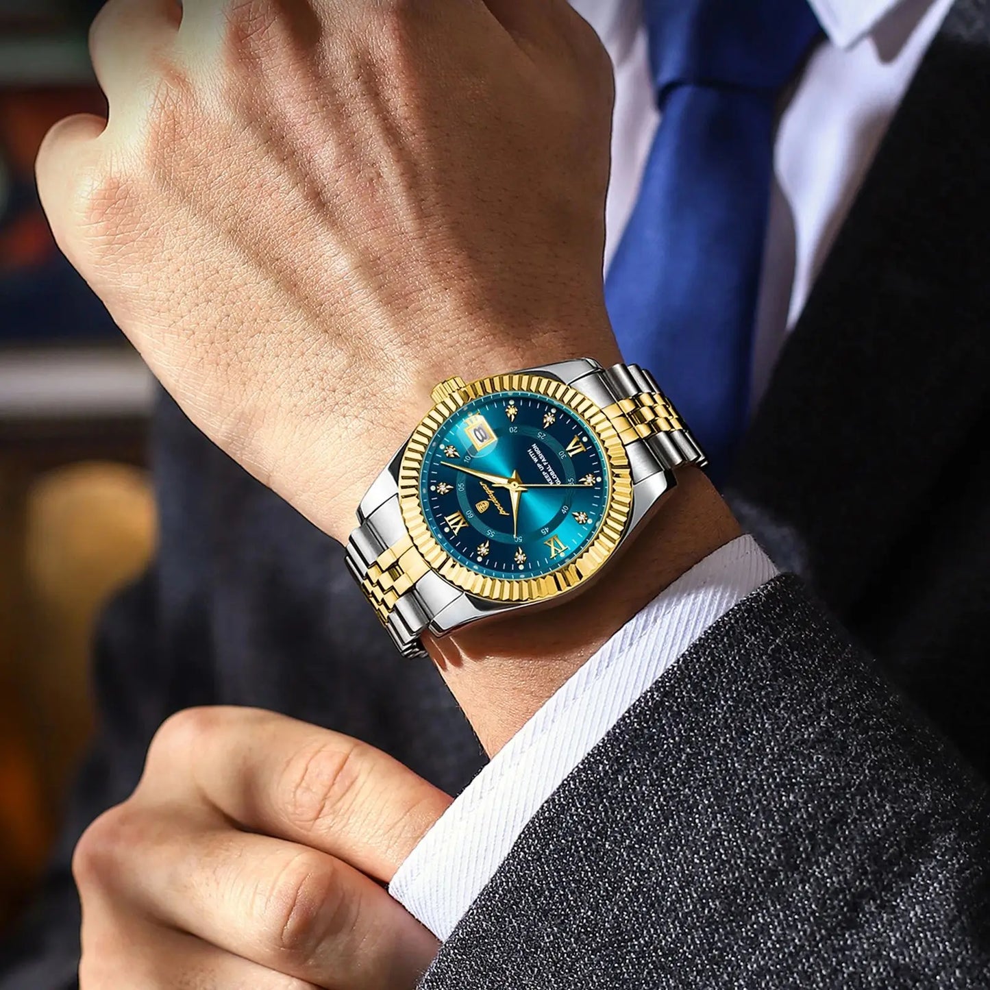 Relógio Esportivo Dourado Com Azul, A Prova D'água